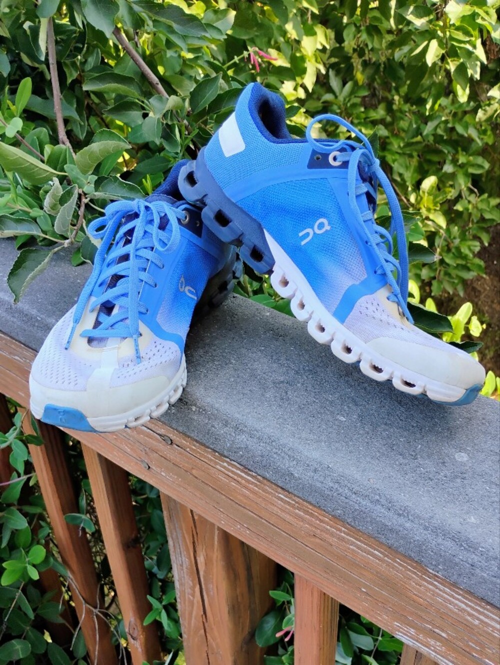 On Cloudflow Marina Blue White Running Shoes Gorpcore Sporty Athleisure - 8.5 - Picture 2 of 15